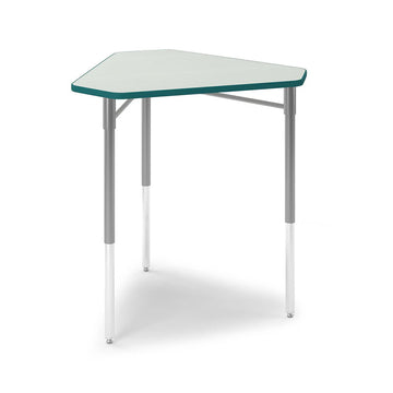 Alumni Tri-6 Desk