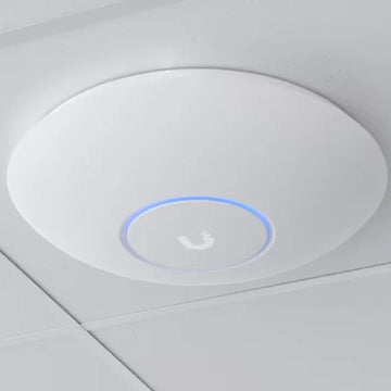 Ubiquiti U7 Pro Max Tri Band IEEE 802.11 a/b/g/n/ac/ax/be 8.60 Gbit/s Wireless Access Point